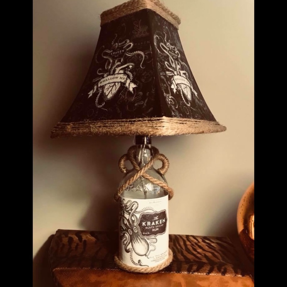 Kraken lamp